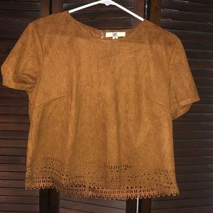 Boutique- Detailed crop top